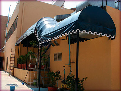Toldos y/o Cortinas